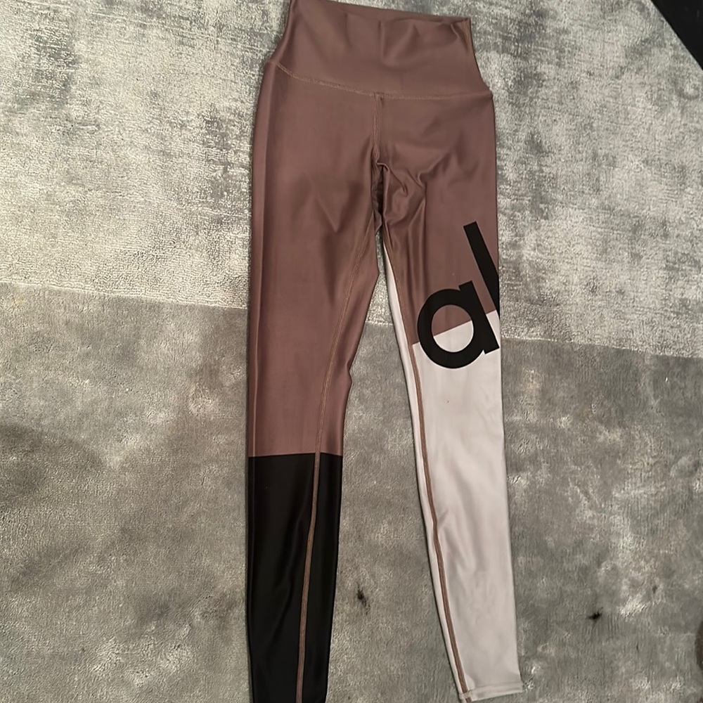 ALO - Color-blocking Leggings